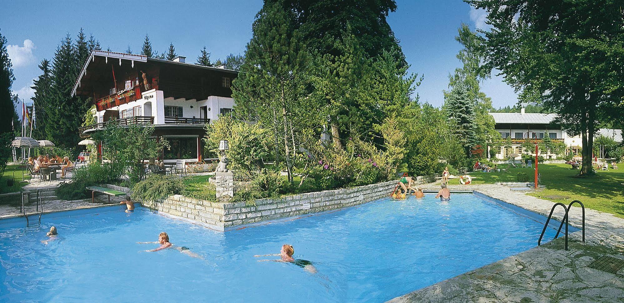 Hotel Stoll's Alpina 3*
